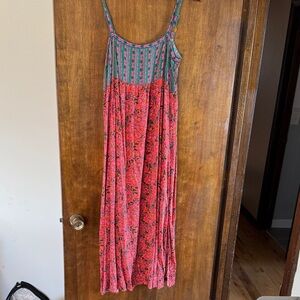 NATURAL LIFE Bailey Floral Maxi Dress - Medium